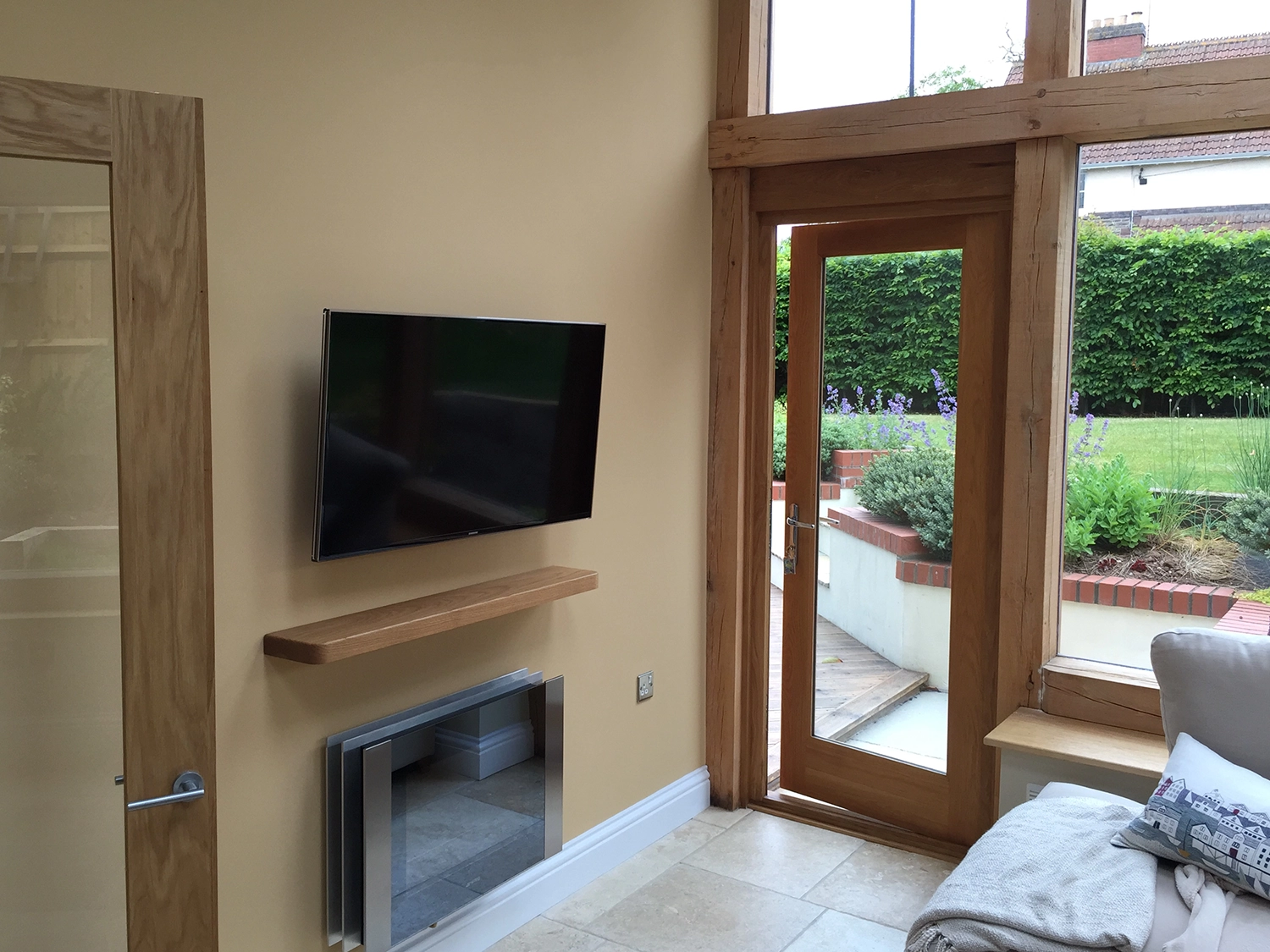 Extension door to garden